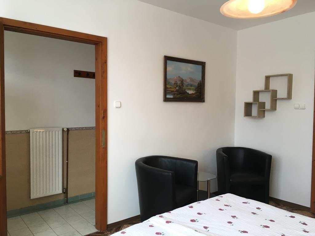 Gitta Apartman Buk Exterior foto